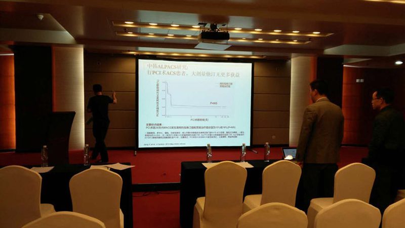小标题：心理咨询师职业前景分析